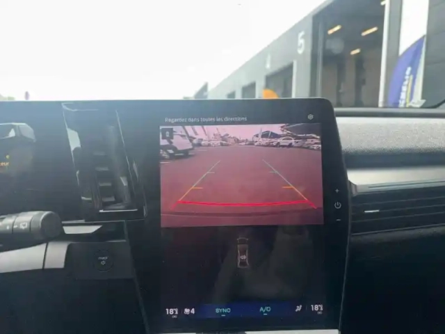 Renault Scenic e-tech électrique 220 ch grande autonomie — photo 23