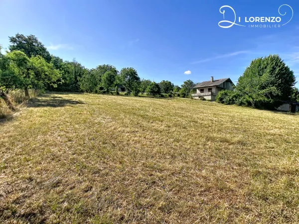 Terrain 984 m²