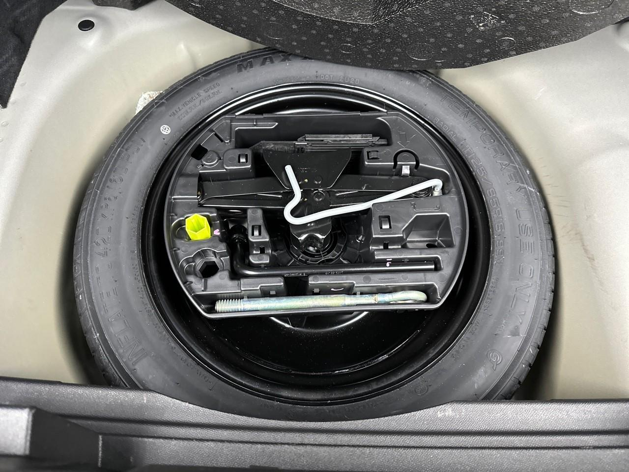 Ds Ds 3 crossback puretech 130 eat8 performance line+ — photo 35