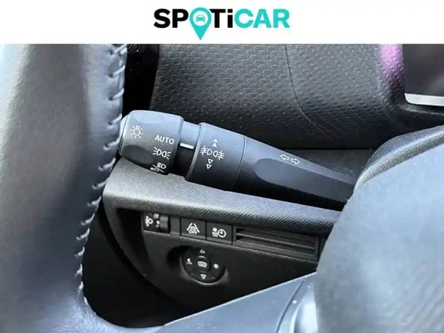 Citroën C4 e- 136 ch automatique — photo 23