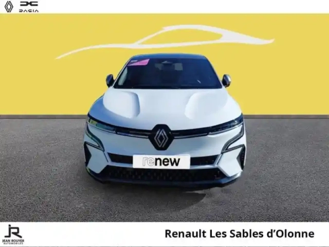 Renault Megane e-tech electric ev60 220ch techno super charge — photo 9