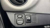 Toyota Yaris 100h France Business 5p MY19 — photo 28