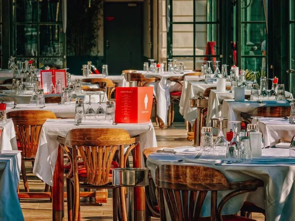 Restaurant grande capacité en presqu'ile