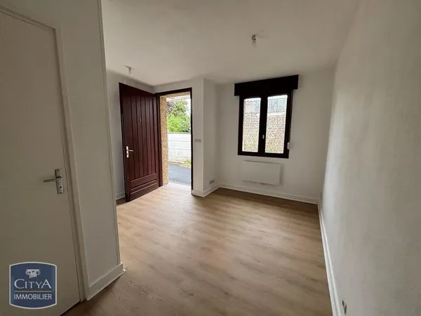 À LOUER : Charmant appartement T1 situé au coeur de Valen....