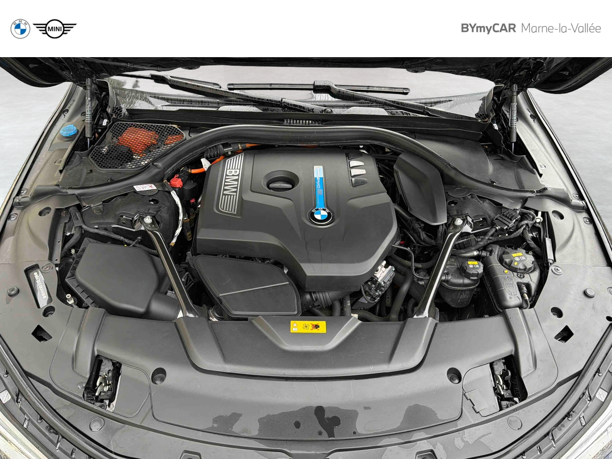 BMW 740e iPerformance 326 ch — photo 28