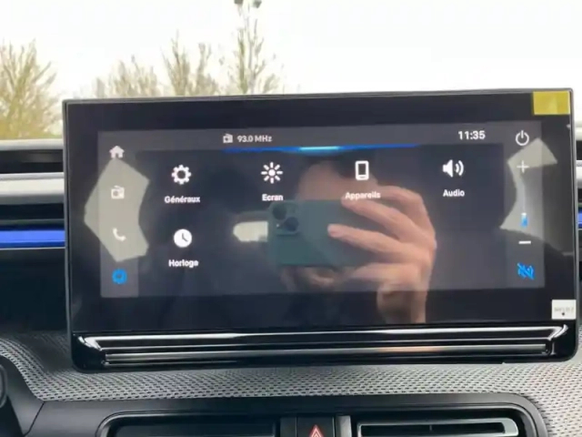 Citroën C3 hybride 110 ch e-dcs6 — photo 14
