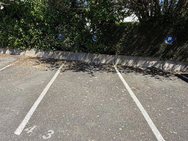 Location de 2 places de parking disponible 🅿️