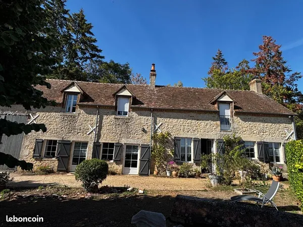 Longère 8 pièces 177 m²