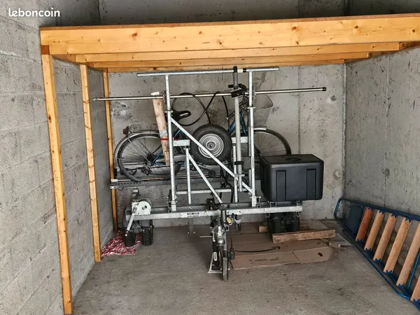 Stationnement Location Saint-Martin-d'Uriage 20m² 110€