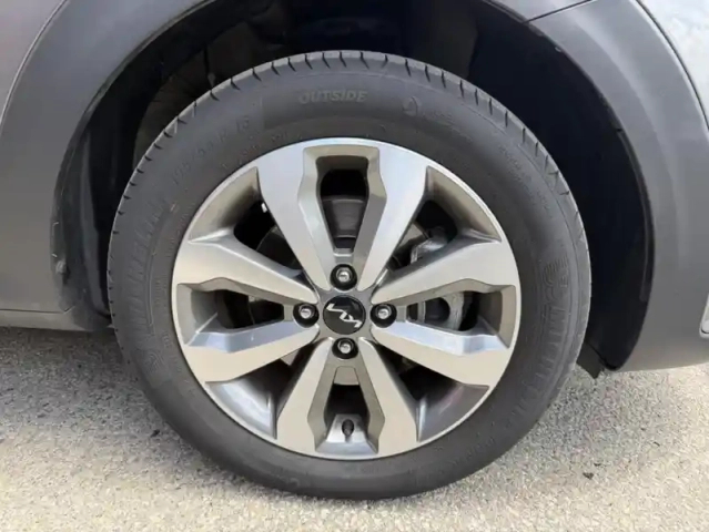 Kia Stonic 1.0 t-gdi 100 ch bvm6 active — photo 18