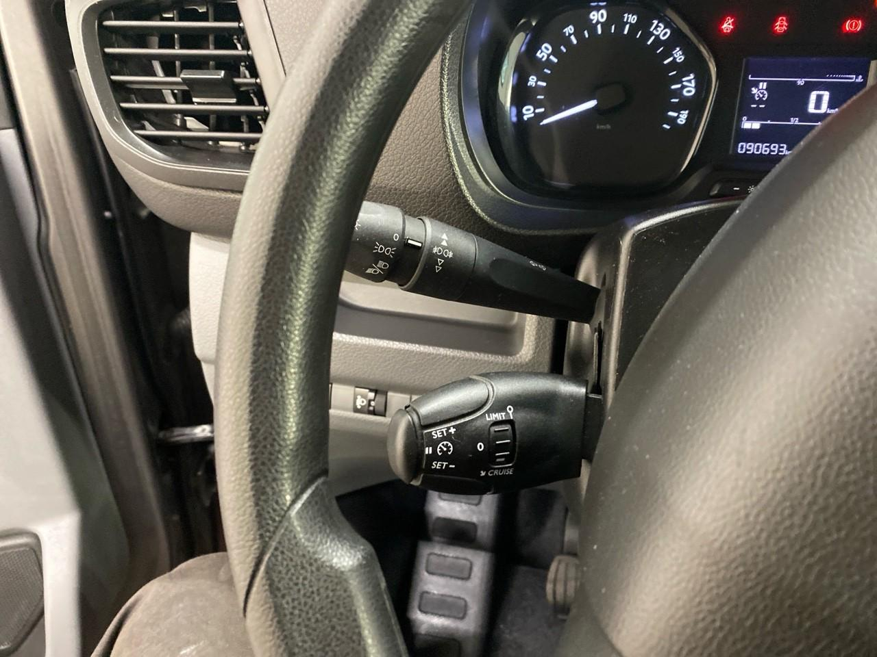 Peugeot Expert long bluehdi 120ch s&s bvm6 — photo 19