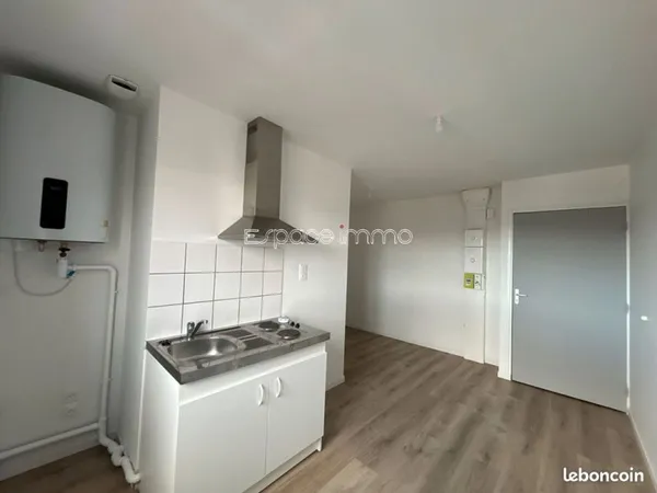 Studio 1 pièce 21 m²