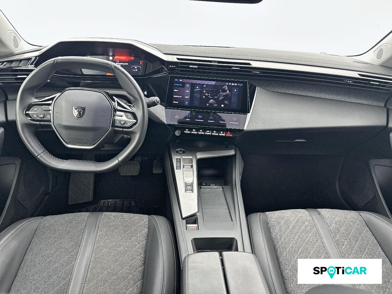 Peugeot 408 phev 225ch allure pack e-eat8 — photo 8