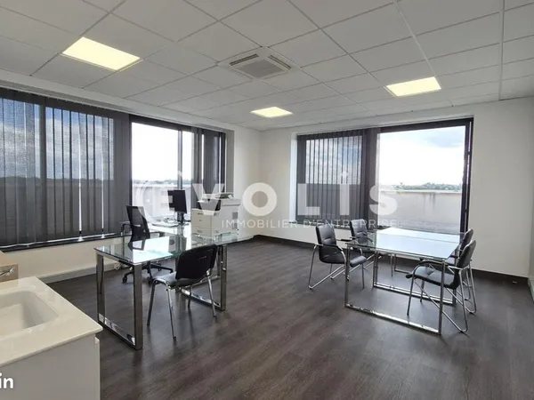 Bureaux 498 m²