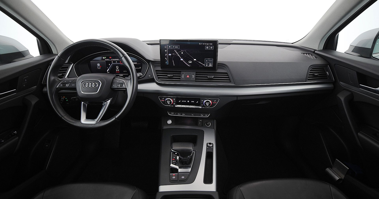 Audi Q5 — photo 16