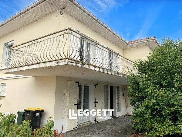 Maison 7 pièces 141 m²