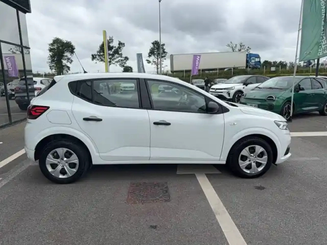 Dacia Sandero eco-g 100 — photo 5