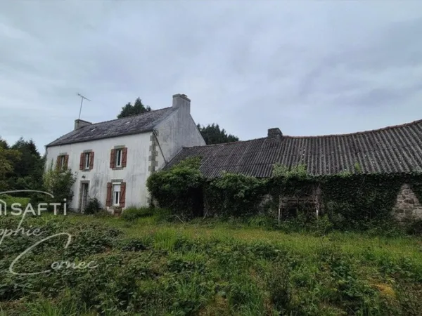 Maison en pierre A RENOVER