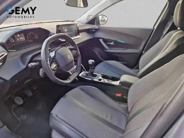 Peugeot 2008 puretech 130 s&amp;s bvm6 — photo 9
