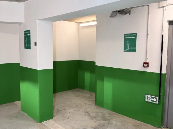 Loue parking - 5m²