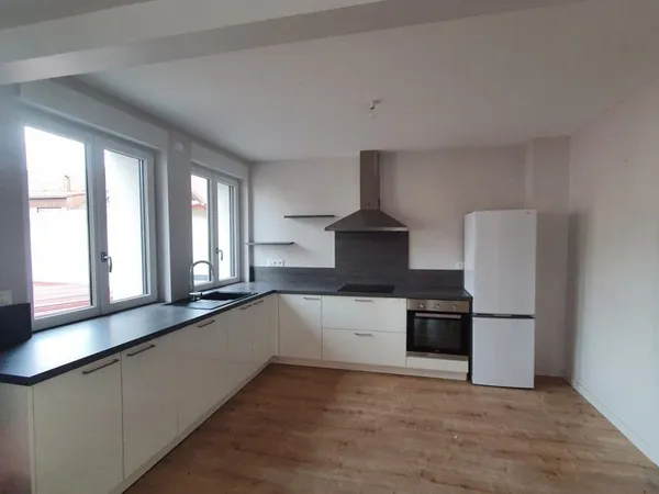 Appartement 96 m² - 3 chambres - Garage - Disponible dès le 20 septembre