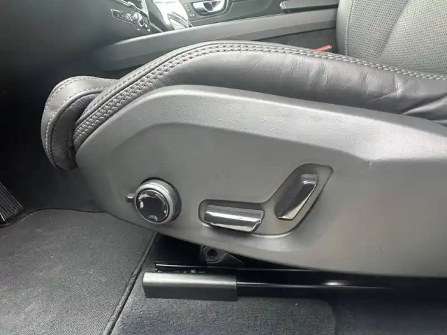 Volvo Xc60 t6 awd hybride rechargeable 253 ch+145 ch geartronic 8 — photo 10