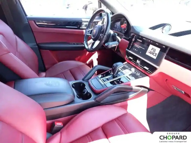 Porsche Cayenne e-hybrid 3.0 v6 462 ch tiptronic bva — photo 13