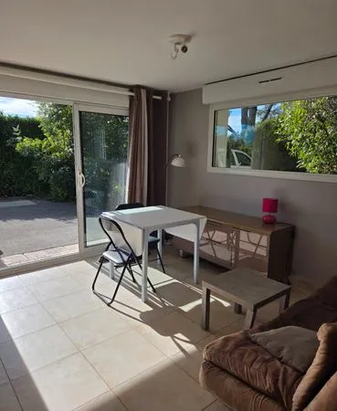 Face au lac d Annecy beau T3 de 40m2