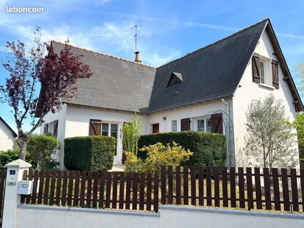 Maison d'architecte 100 m² - Terrain 363 m² - Secteur de la Crouzillière