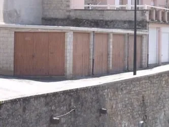garage/box cassagnes begonhes