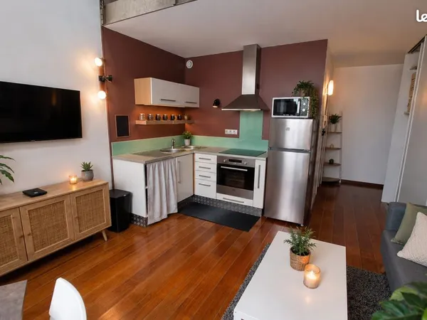 Appartement duplex 40 m² REIMS CENTRE - Quartier Clairmarais
