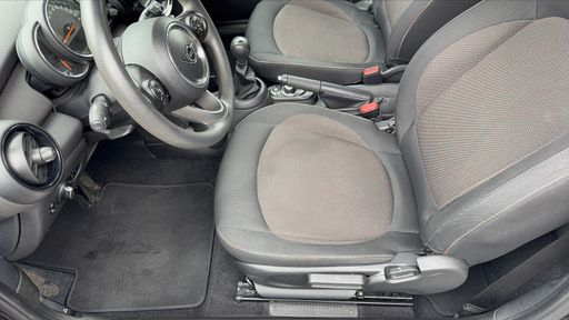 Mini Mini 1.2 One 102 - One Business – 2019 – 84955 km – Essence – Boîte Manuelle — photo 6