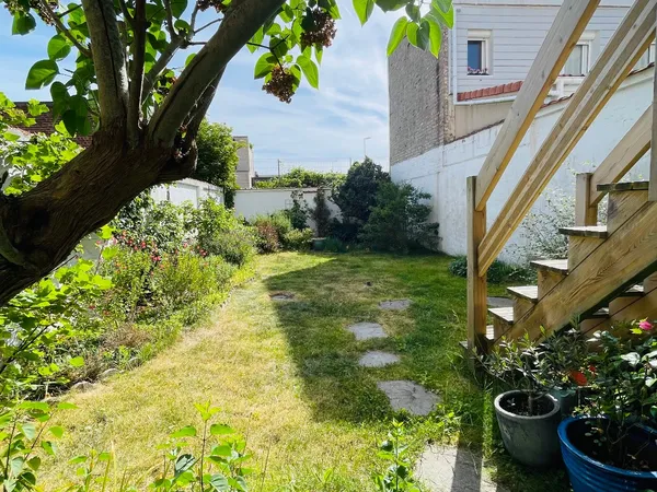Maison 7 pièces 141 m²