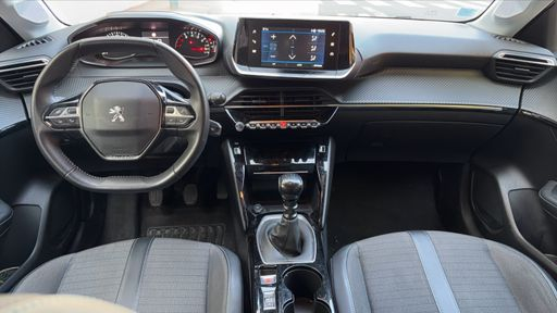 Peugeot 208 1.2 PureTech 100 - Allure – 2022 – 90069 km – Essence – Boîte Manuelle — photo 19