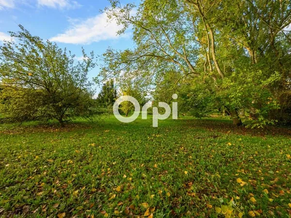 Terrain 2766 m²