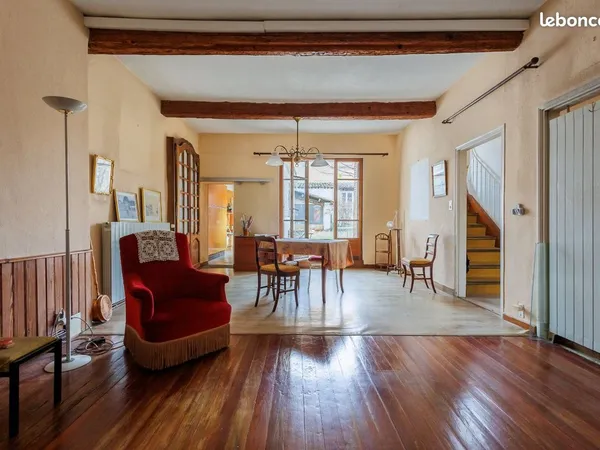 Maison 4 pièces 175 m²