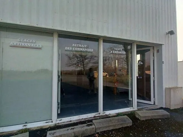 Local d'activité 200 m²