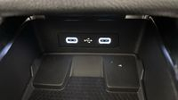 Renault Mégane E-Tech Electric EV60 220ch Iconic super charge — photo 30
