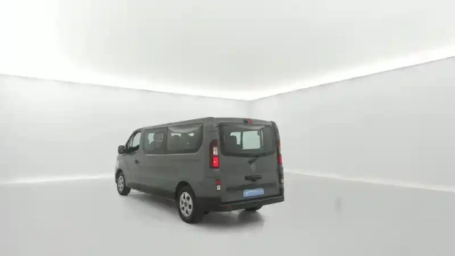 Renault Trafic blue dci 150 — photo 21