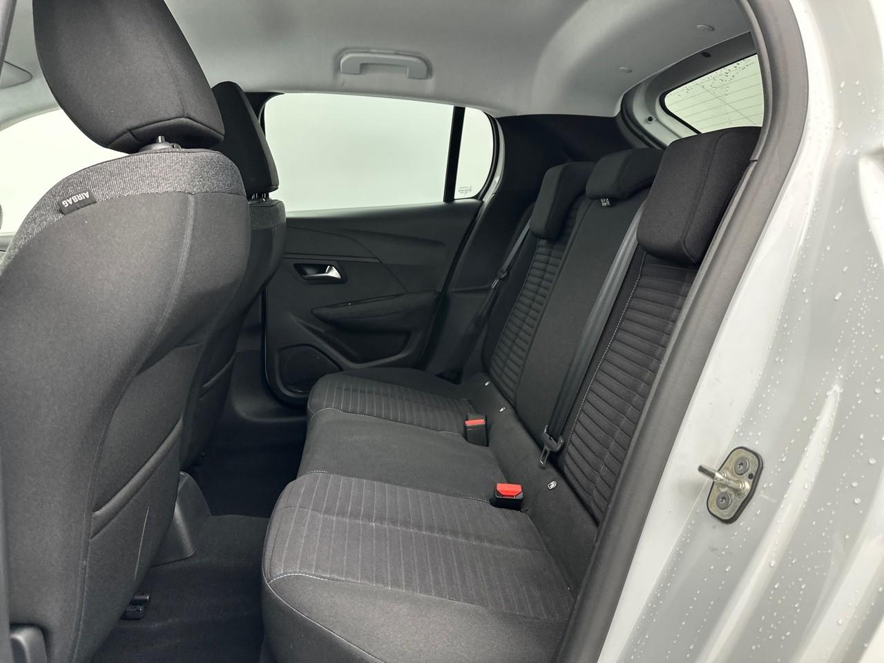 Peugeot 208 puretech 100 s&s bvm6 style — photo 12