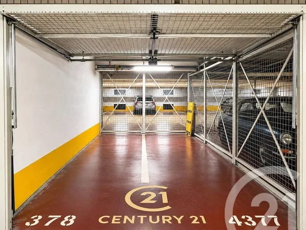 Box de stockage 19 m²