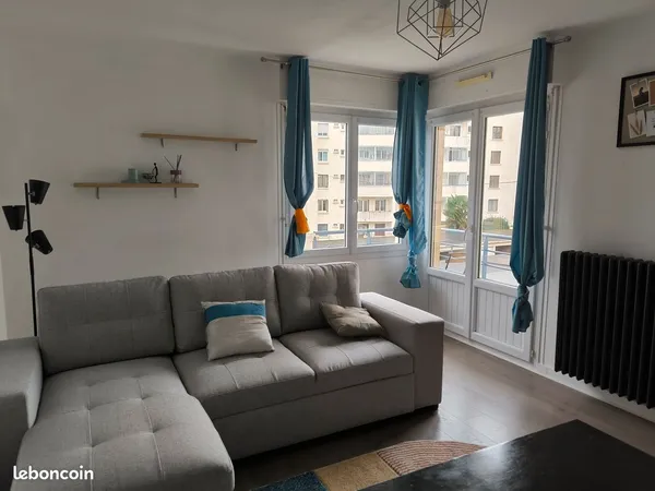 Appartement meublé, 2 chambres, quartier Jeanne d'Arc Rennes