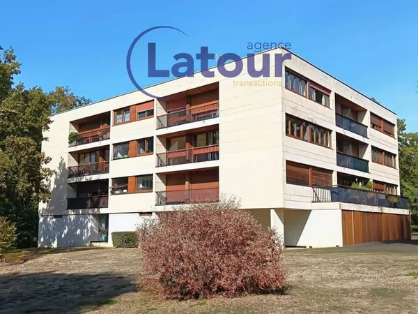 Appartement 5 pièces 97 m²