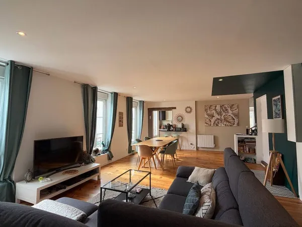 Duplex 5 pièces 100 m²