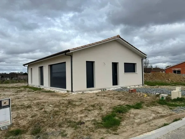 A VENDRE - TERRAIN A BATIR - CREON - 400m2 - PROCHE TOUTES C