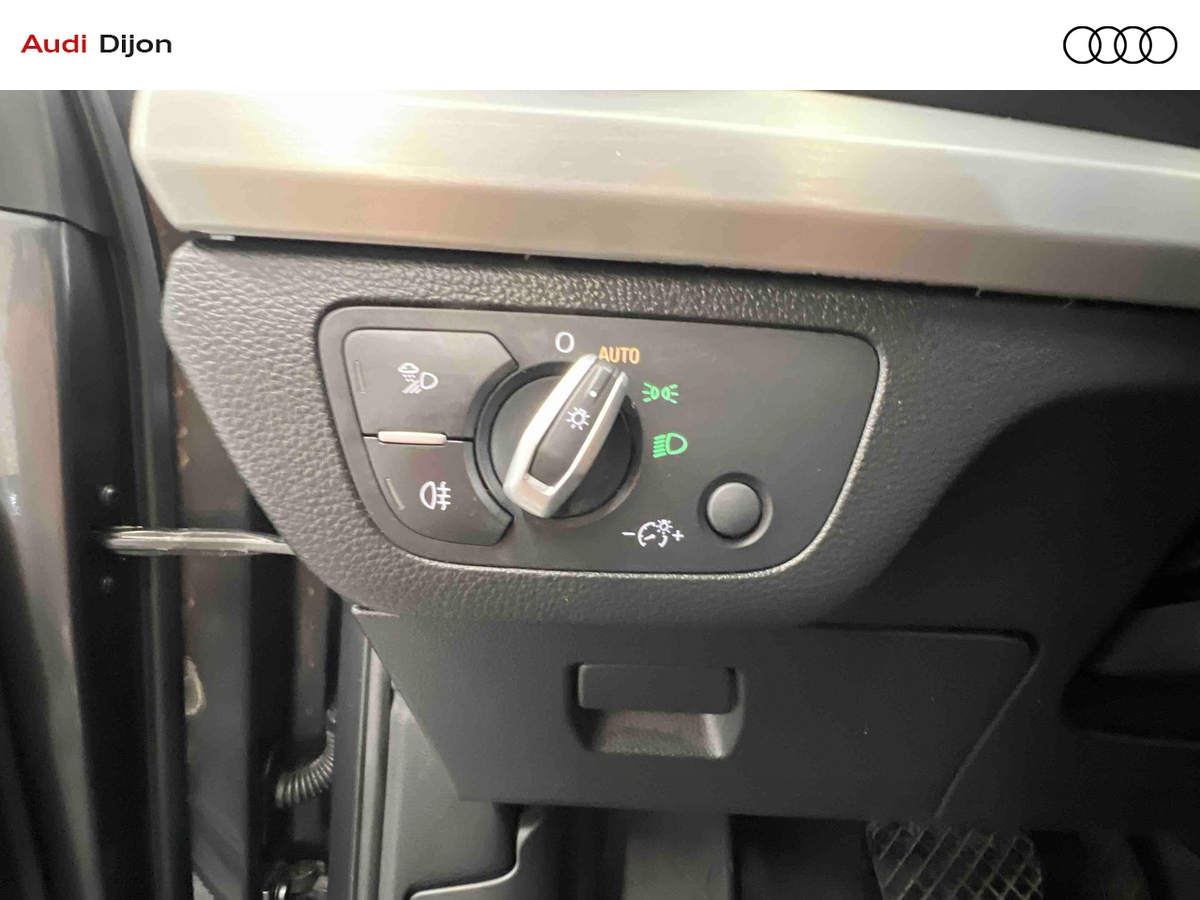 Audi Q5 50 TFSIe 299 S tronic 7 Quattro — photo 18