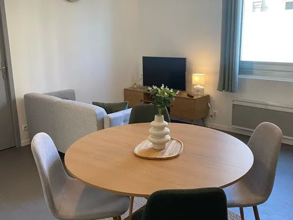 Appartement deux chambres centre SAUMUR calme