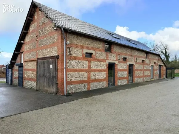 Commerce 170 m²