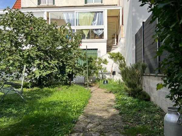 Maison (A RÉNOVER) avec jardin arrière 6p 153m² Sartrouville