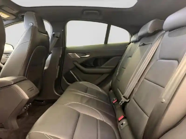 Jaguar I-Pace ev400 se awd 13cv — photo 11